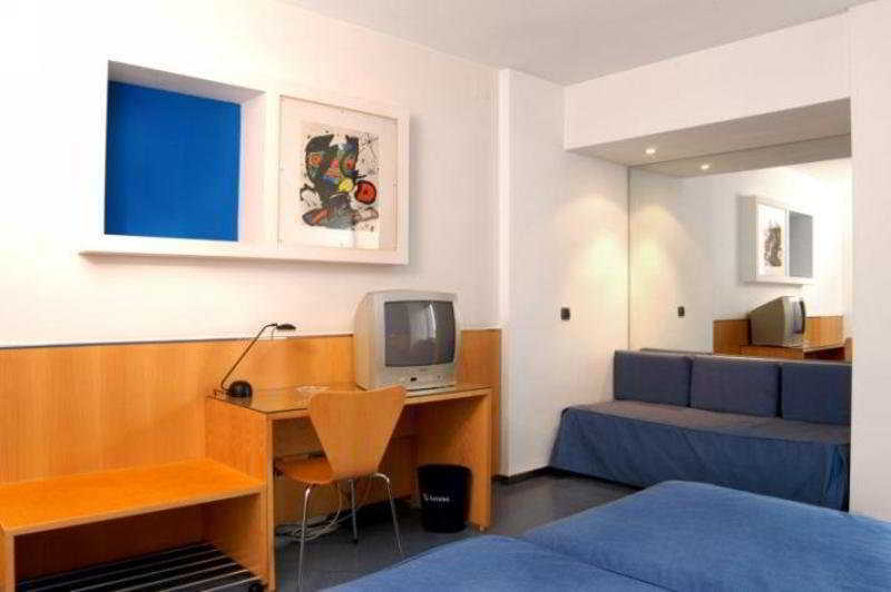 As Porta Catalana Hotel La Jonquera Luaran gambar